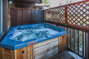 Snow Summit Townhouse - Snow summit at your doorstep! Private hot tub!